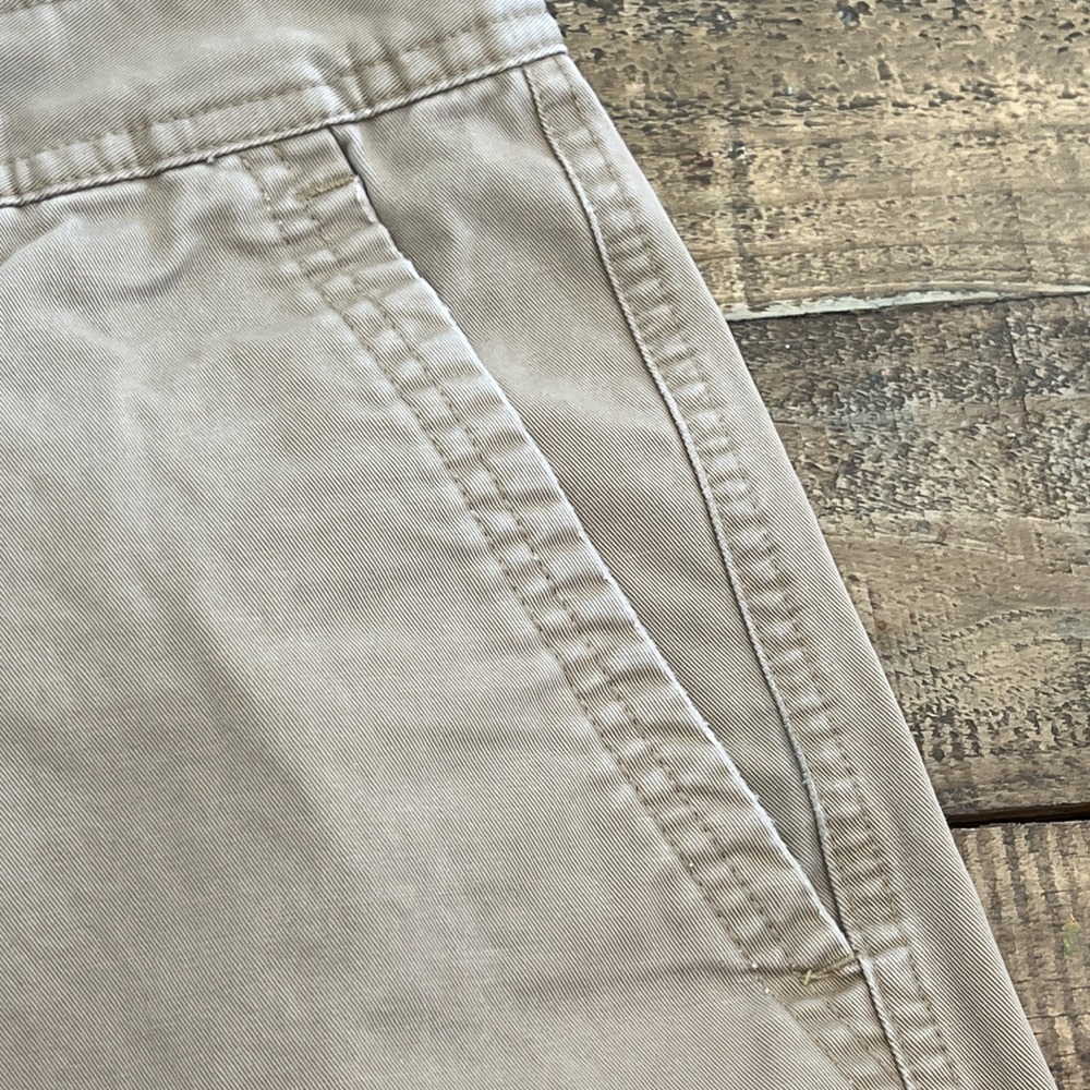 Vintage GAP Standard Cargo Shorts Mens Size 34 Khaki Pockets Y2K - Picture 4 of 16